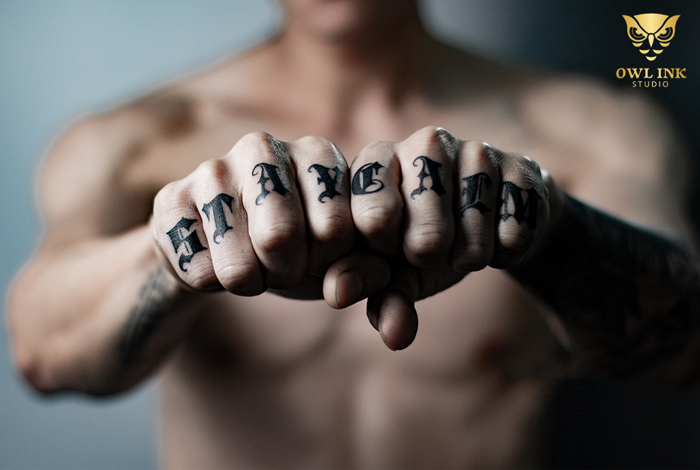 hình xăm đẹp cho nam ở bắp tay được rất nhiều bạn săn lùng  Tattoo Gà